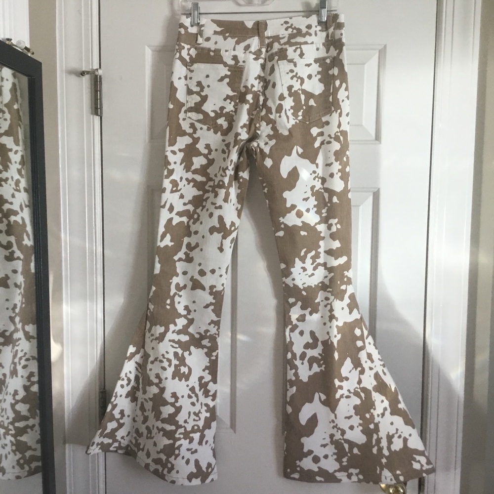 SAINTS & HEARTS brown cow print bell bottom flare jeans M 6 8 - Picture 2 of 5
